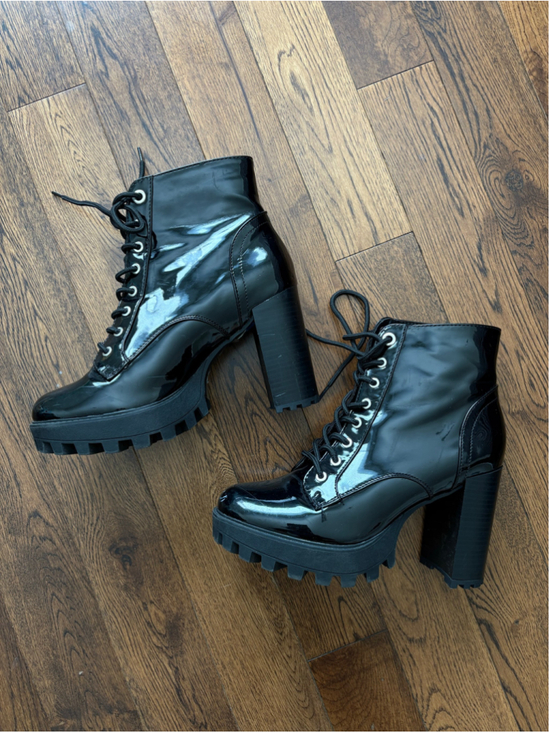Bamboo Shoes - Bamboo Black Patent Lace-Up Heeled Boots Size 10